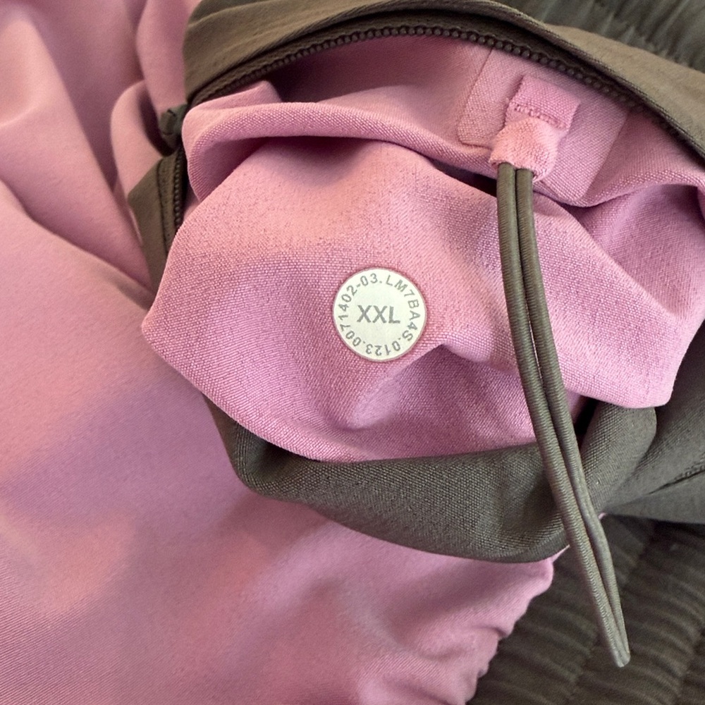 Lululemon Pink Running Shorts Pace Breaker - Picture 4 of 5